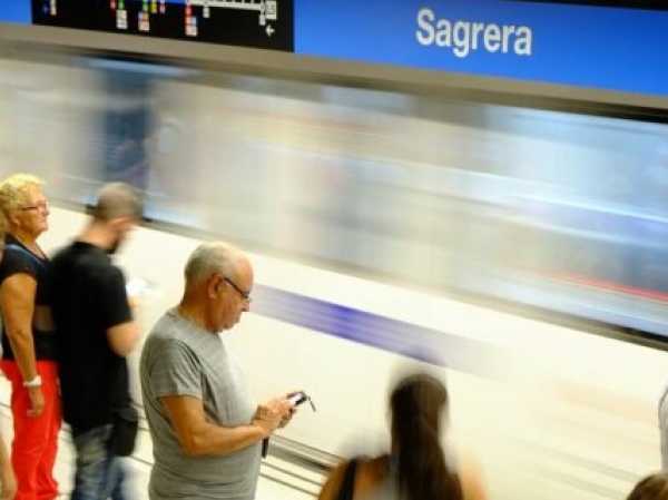 Intervencin de mantenimiento en la Lnea 5 del metro de Barcelona